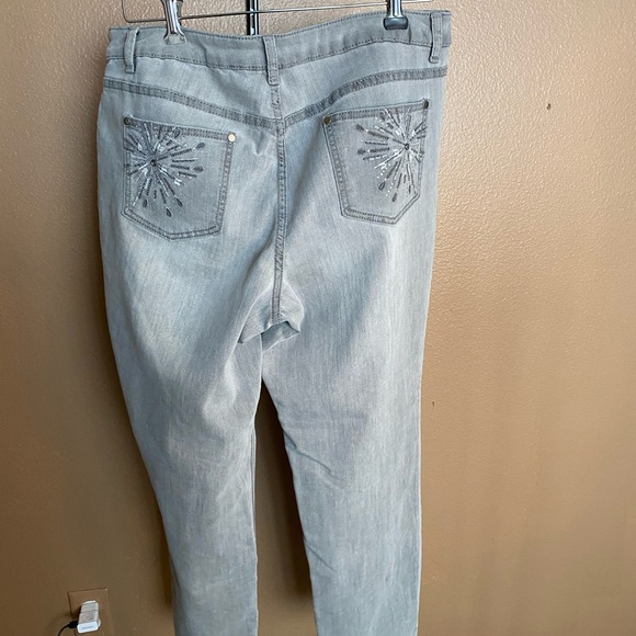 SOLD Christopher & Banks denim jeans gray with fancy back pockets size 14 - Picture 5 of 12